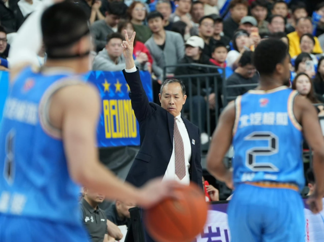 数字互动娱乐-北京首钢VS浙江男篮！许利民出奇制胜，斯佩尔曼复出，央视直播