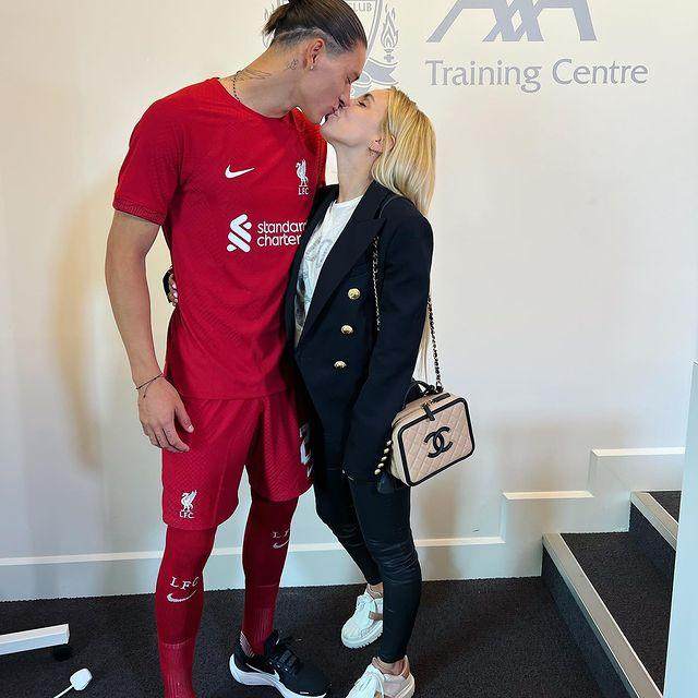 数字预测-达尔文女友31岁 为他生子 跟巴萨后卫结婚生过女